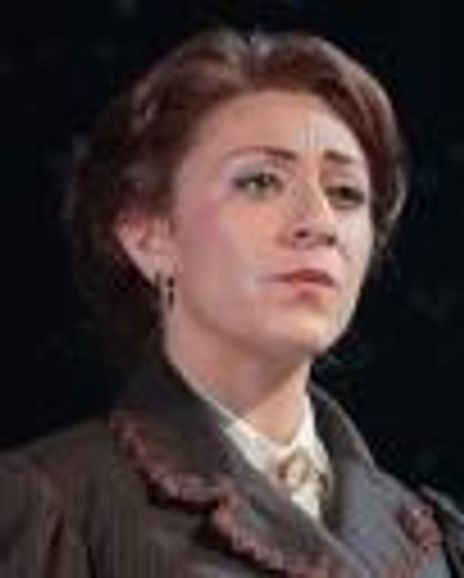 Lisa Williamson Headshot