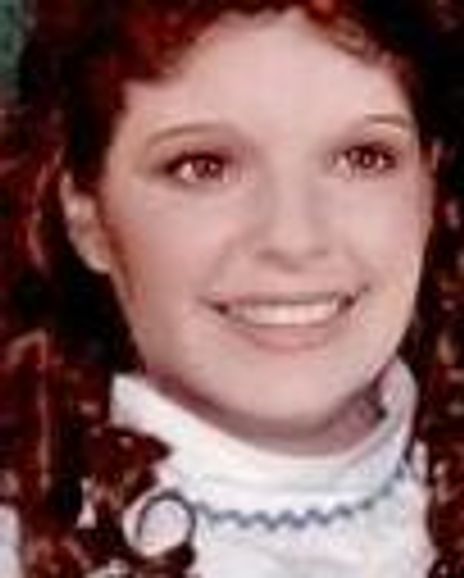 Elaine Horn Headshot