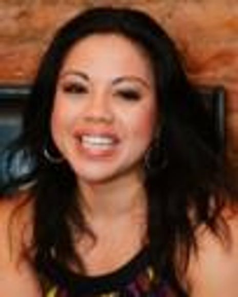 Maria-Chrisina Oliveras Headshot