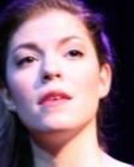 Claire Gerig Headshot