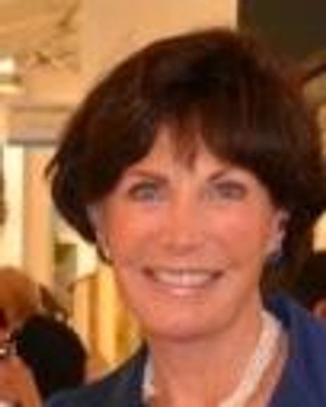 Patty Kaus Headshot