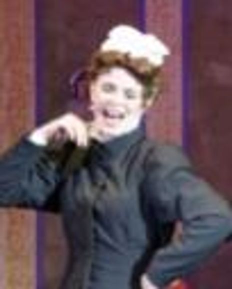 Mindy Robbins Headshot