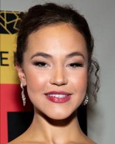 Solea Pfeiffer Headshot