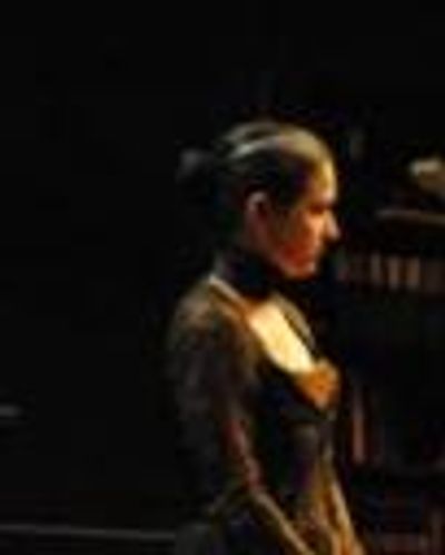 Ariana Venturi Headshot