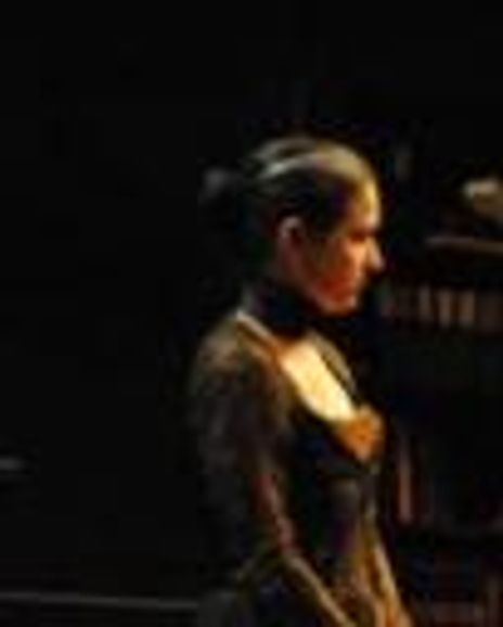 Ariana Venturi Headshot