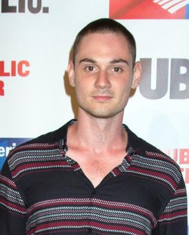 Tom Pecinka Headshot