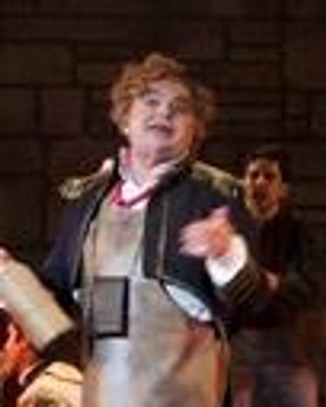 Yvonne Strumecki Headshot