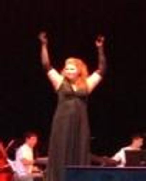 Lucy Porter Headshot