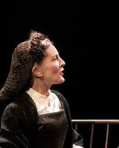 Susannah Fellows Headshot