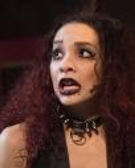 Kayla Dixon Headshot