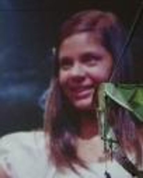 Sarah Deleonibus Headshot