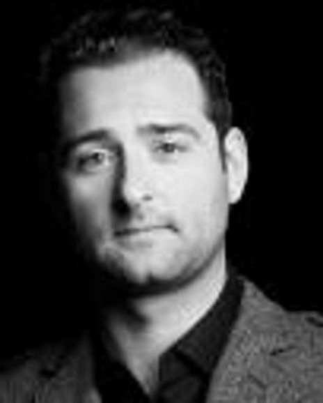 Ethan Kogan Headshot