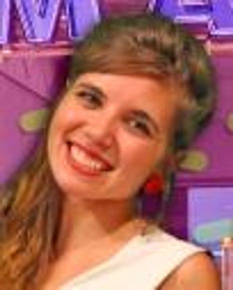 Maribeth Theroux Headshot