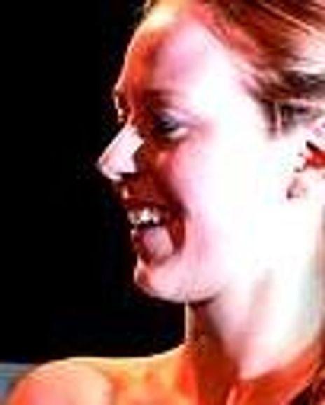 Samantha Walker Headshot