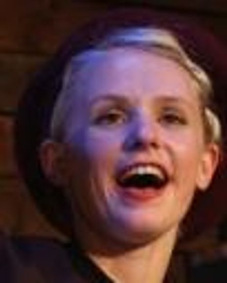 Samantha Louise Clark Headshot