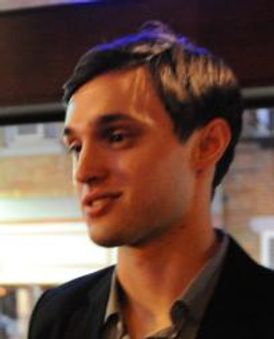 Robby Haltiwanger Headshot