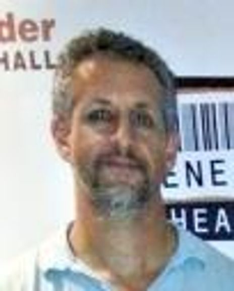 Thomas Ullom Headshot