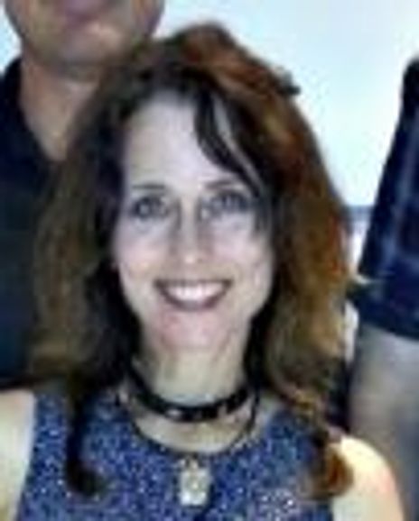 Cathy Francis Headshot