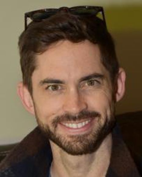 Stephen Hernandez Headshot