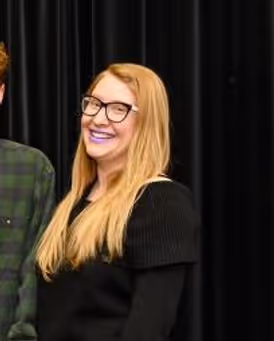 Stephanie Sy Headshot