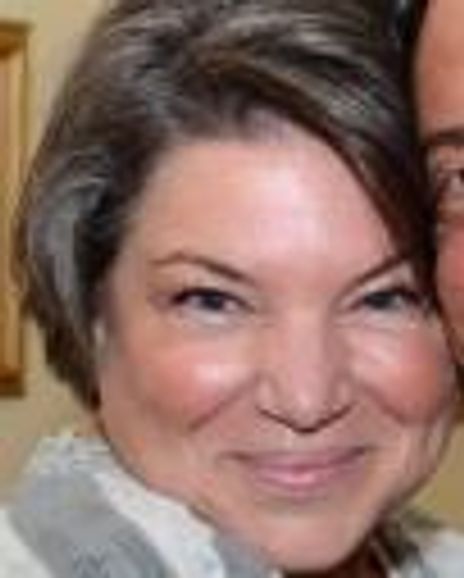 Mindy Cohn Headshot