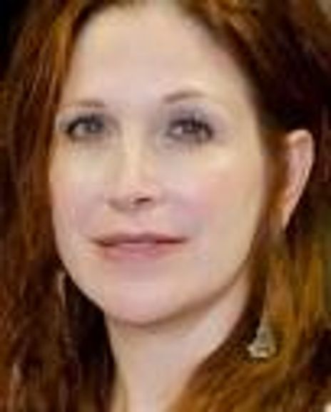 Nina Lionetti Headshot