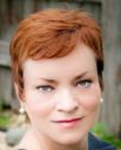 Dominique Labelle Headshot