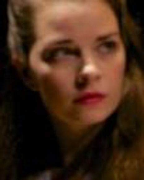 Amanda Dahl Powell Headshot