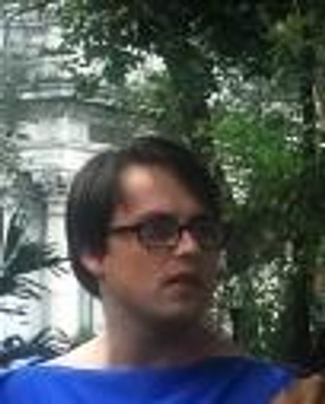 Thom Huenger Headshot