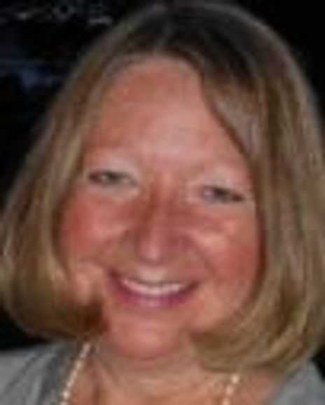 Maribeth Edmonds Headshot