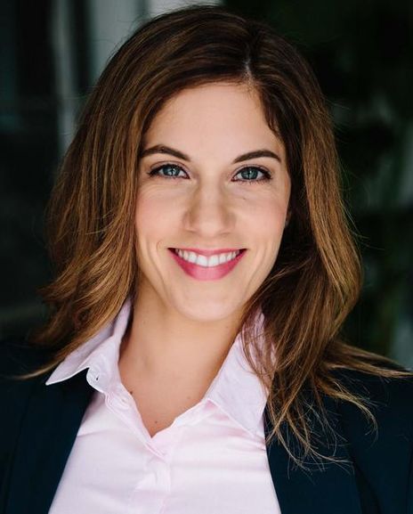 Alison Smyth Headshot