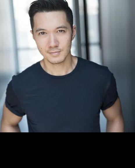 Chris Ignacio Headshot