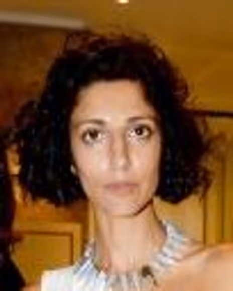Yasmin Sewell Headshot