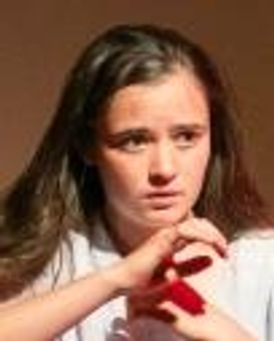 Ellie Schwartz Headshot