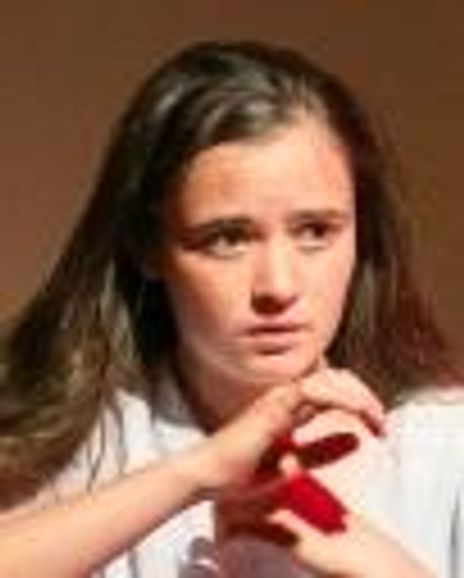 Ellie Schwartz Headshot