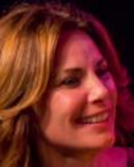 Luann DeLessepps Headshot