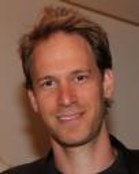 David Karins Headshot