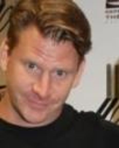 Dash Mihok Headshot