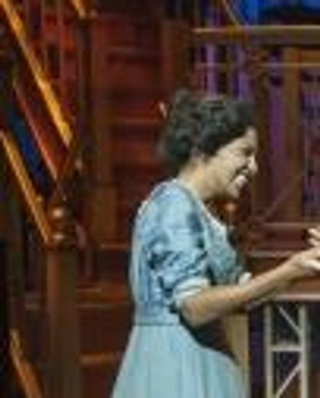 Jessie Hooker Headshot