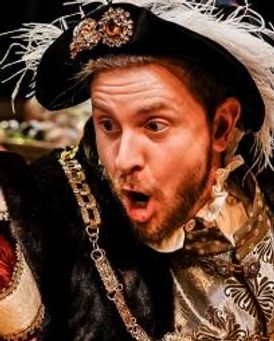 Tom Richards Headshot