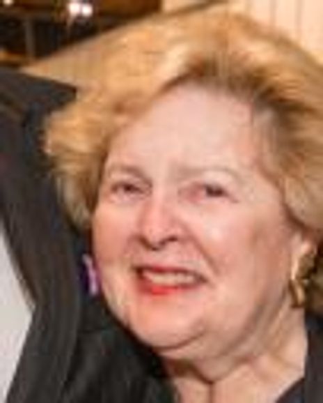 Beth Newburger Schwartz Headshot