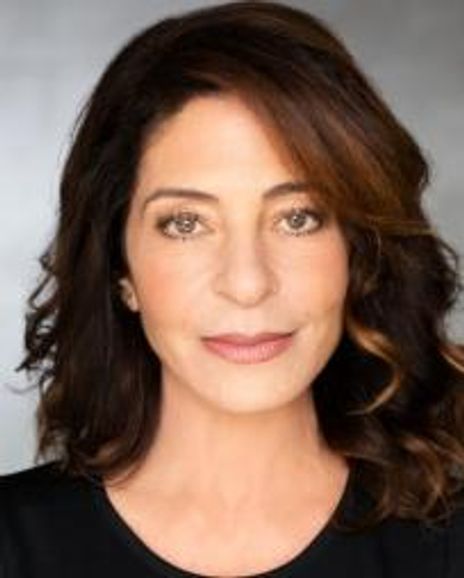 Michelle Azar Headshot