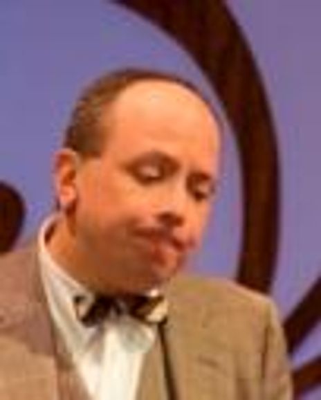 Jonathan Kronenberger Headshot