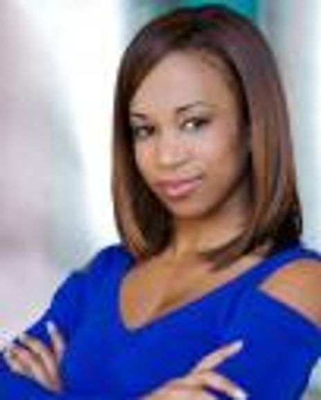 Alana Randall Headshot