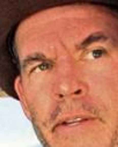 Raymond Wallenthin Headshot