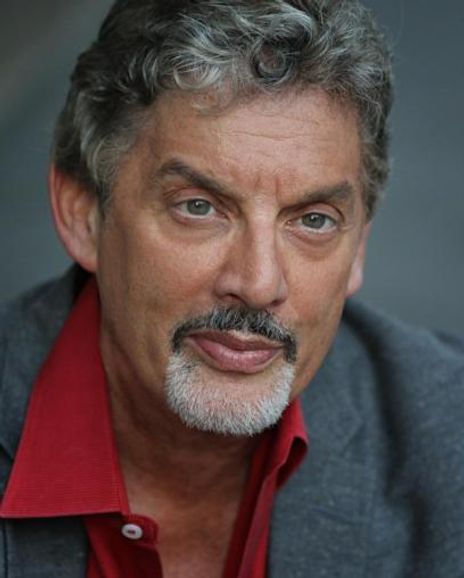 Carl Wallnau Headshot