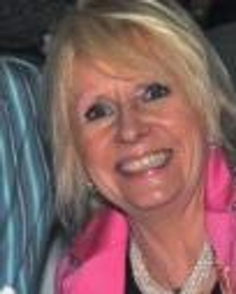 Eileen Miller Headshot