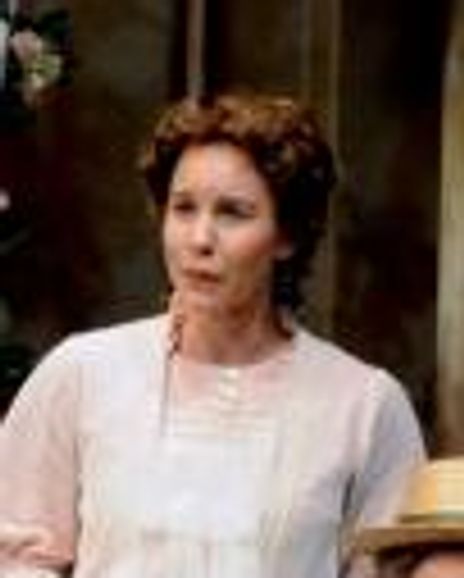 Rachael VanWormer Headshot