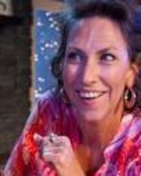 Marion Marsh Headshot