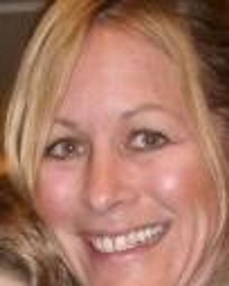 Chelle Van Wassenhove Headshot